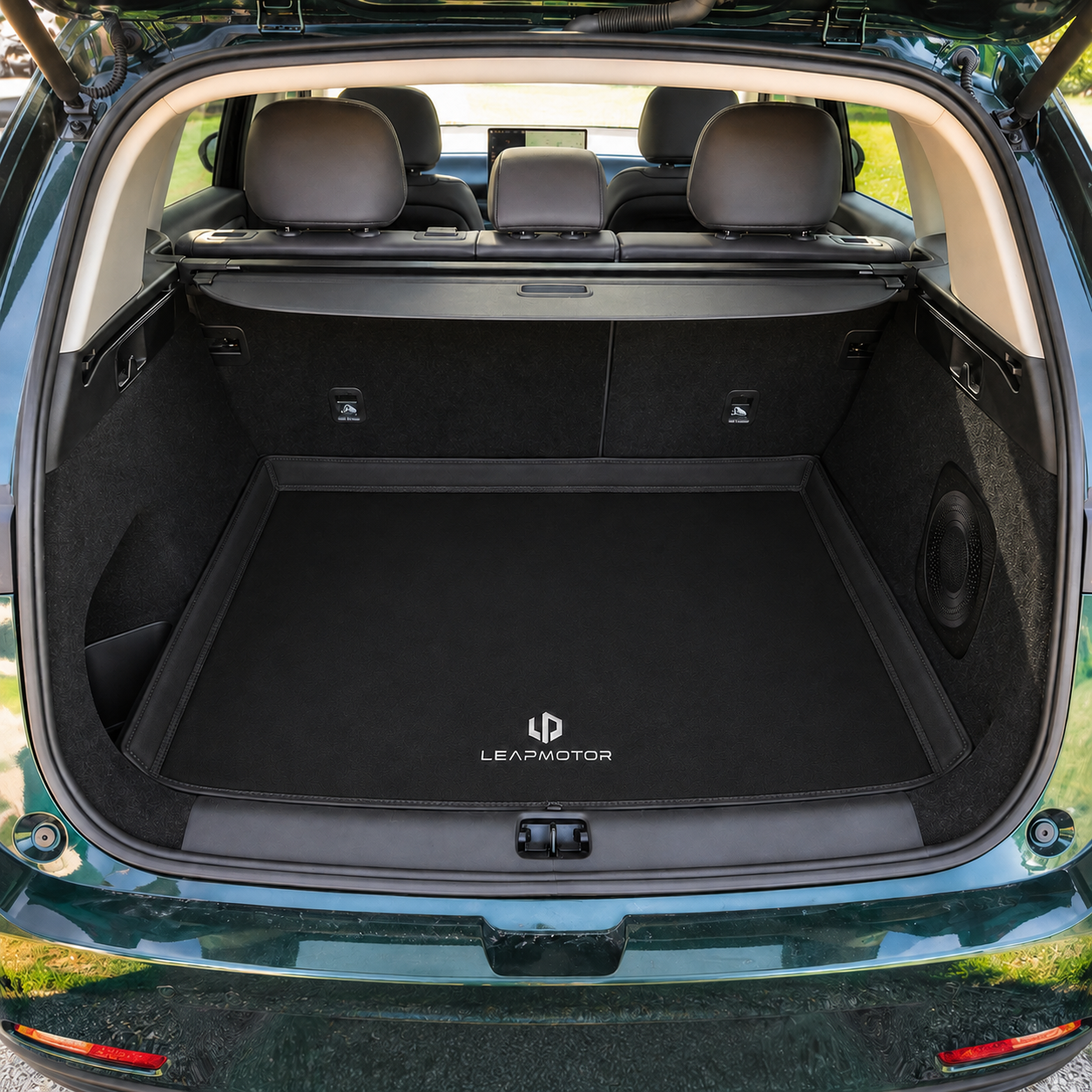 Premium-Kofferraummatte für Leapmotor C10 – Schwarz